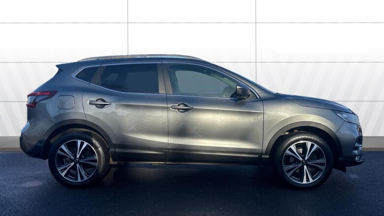 Nissan Qashqai 1.5 dCi N-Connecta 5dr Diesel Hatchback